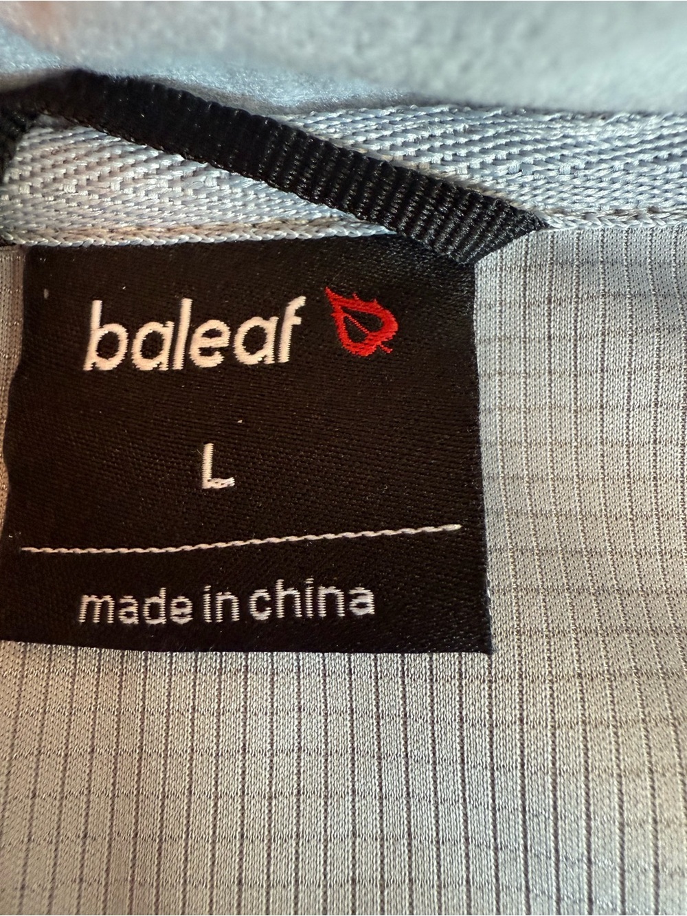 Baleaf Light Gray Women’s Softshell Vest - L - Picture 4 of 11